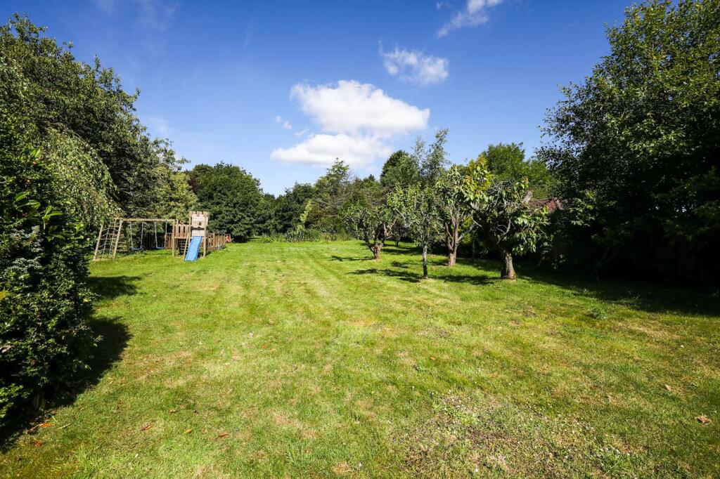 Property photo 23