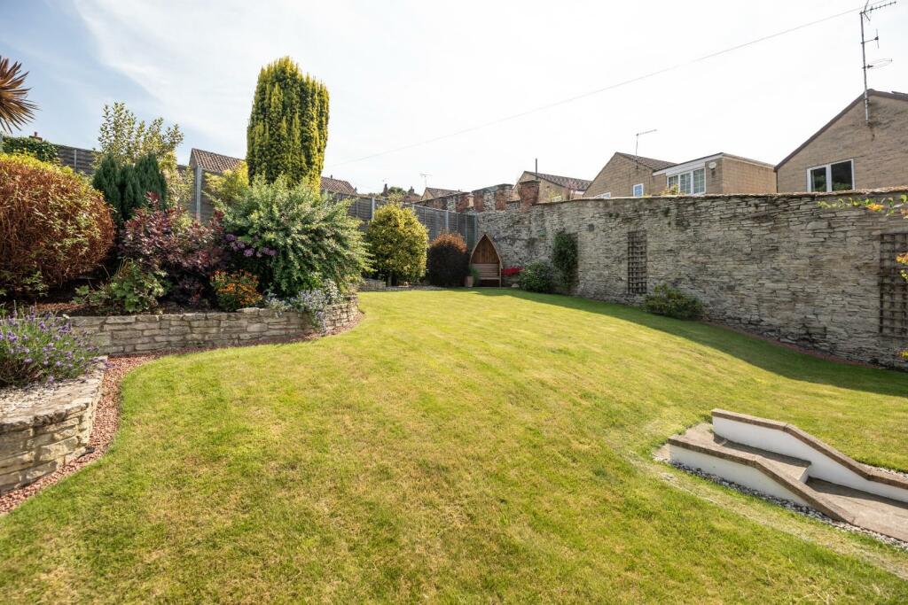 Property photo 36