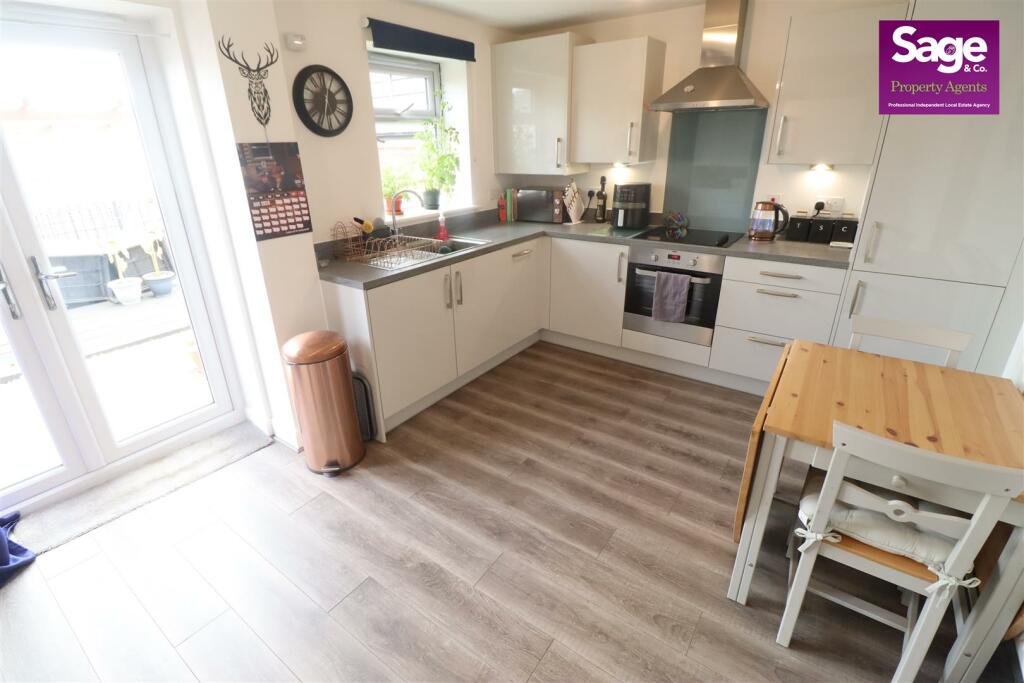 Property photo 28