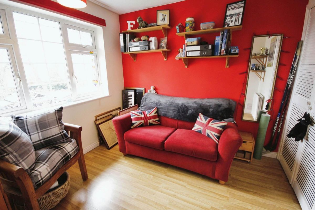 Property photo 11