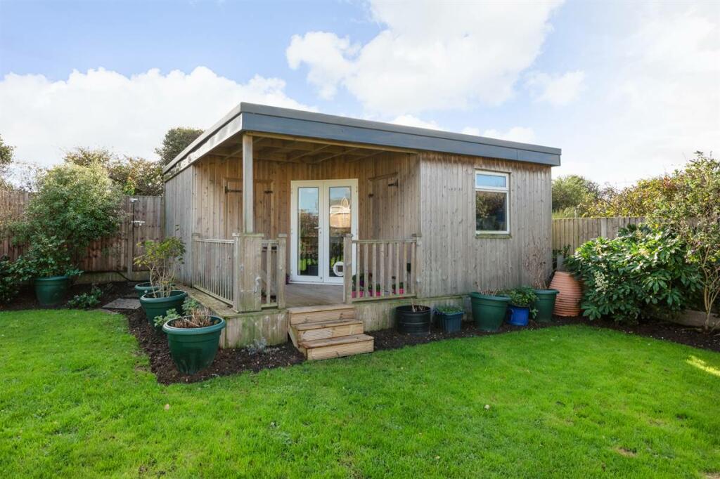 Property photo 31