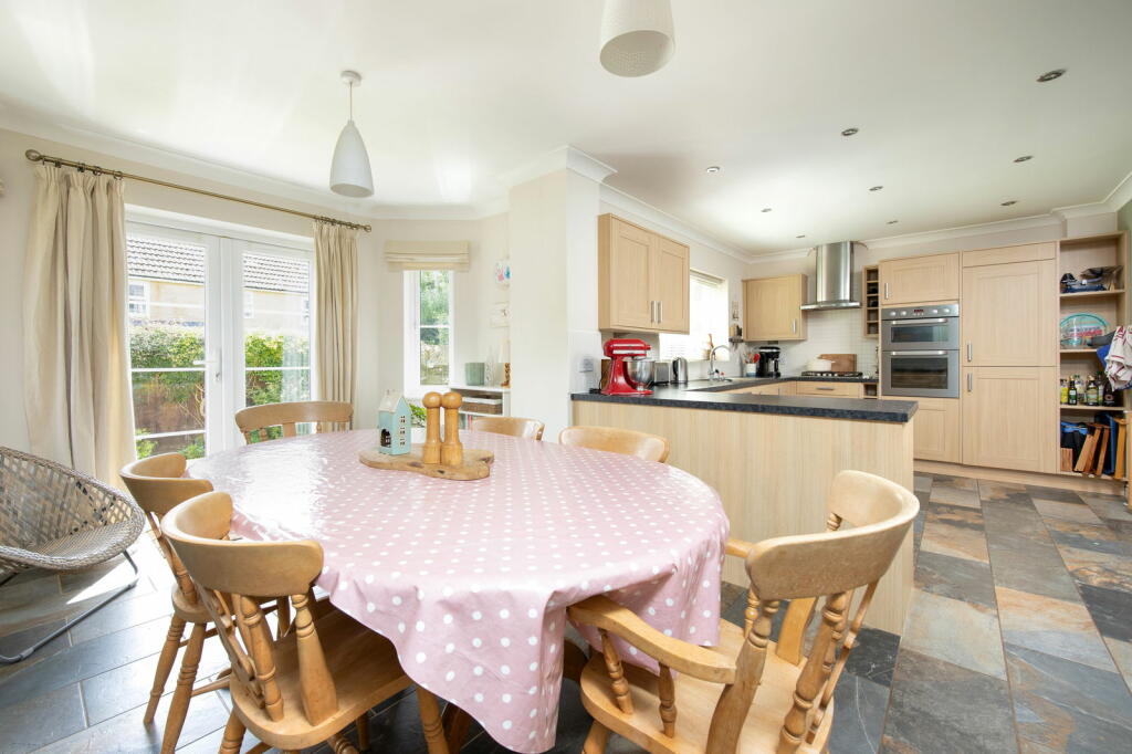 Property photo 25