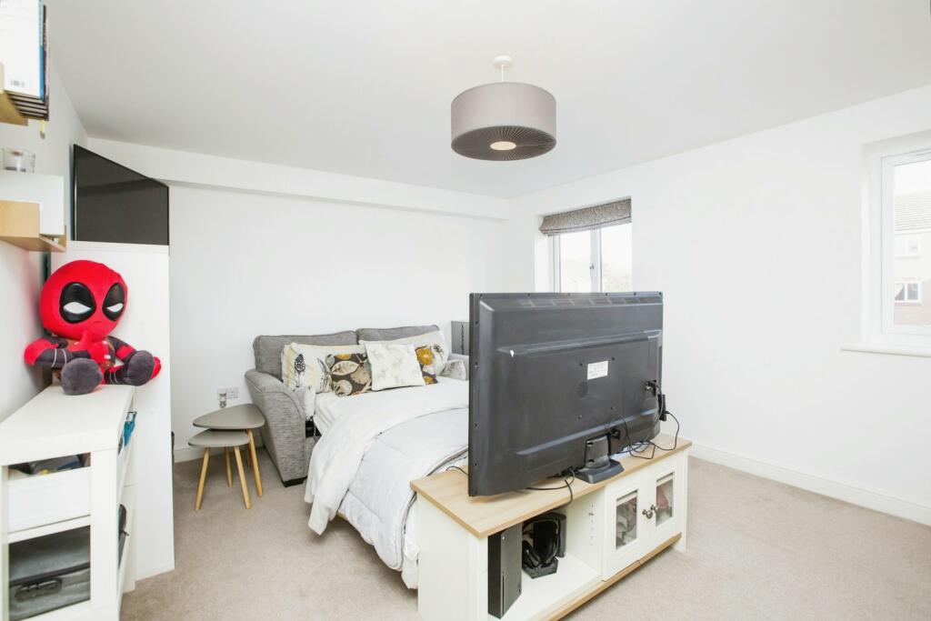 Property photo 9