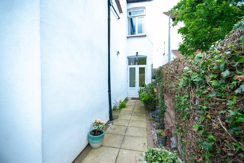 Property photo 35