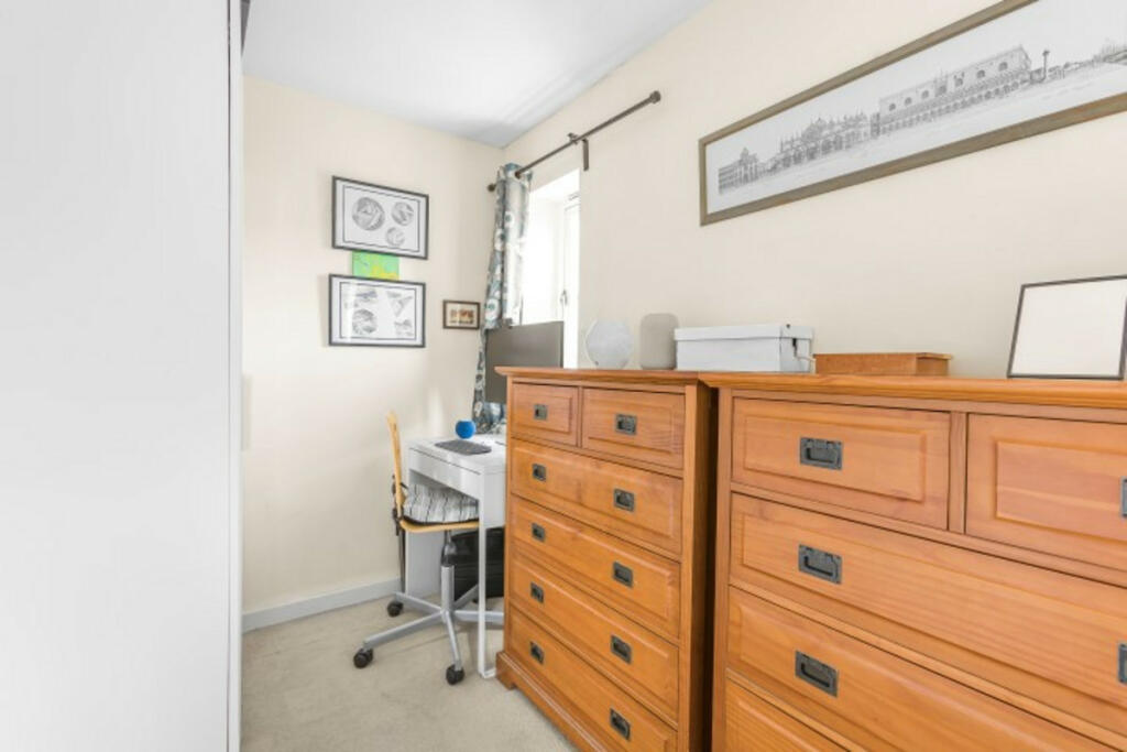 Property photo 28