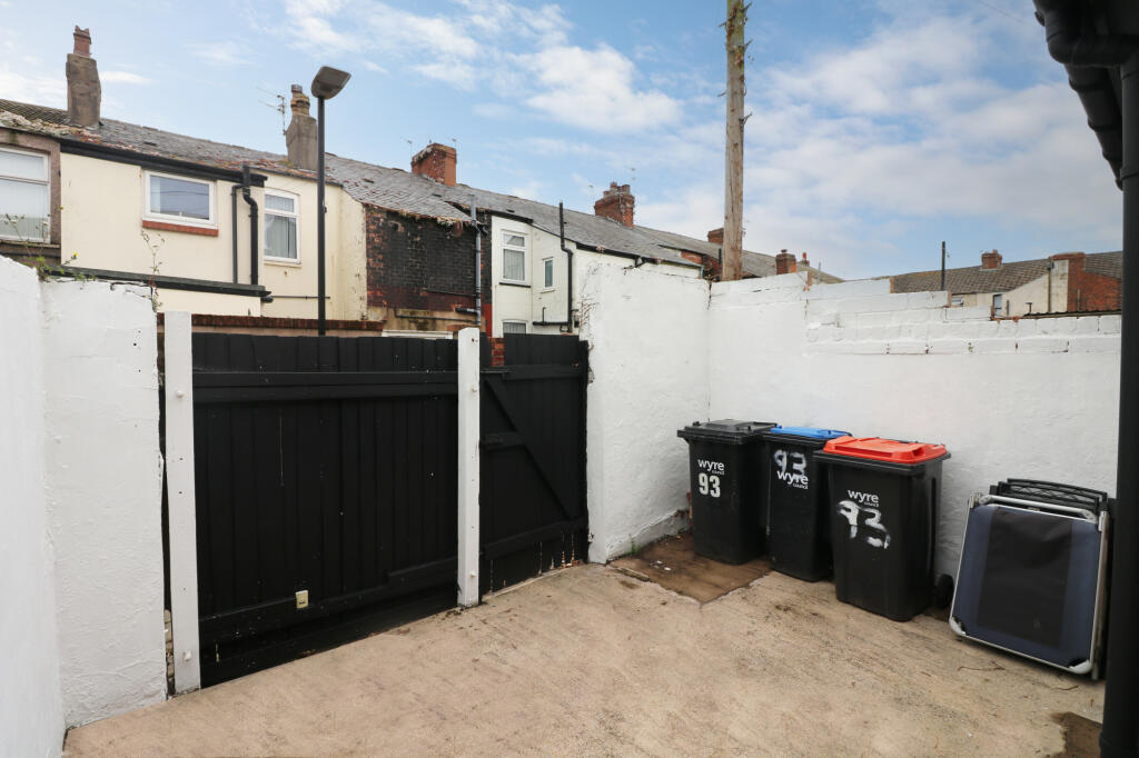 Property photo 8