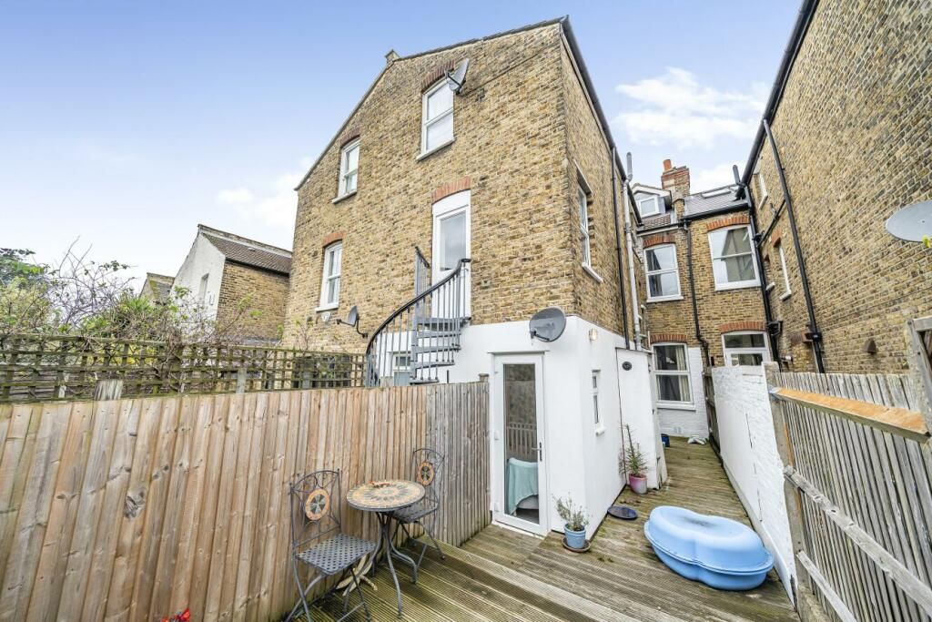 Property photo 11