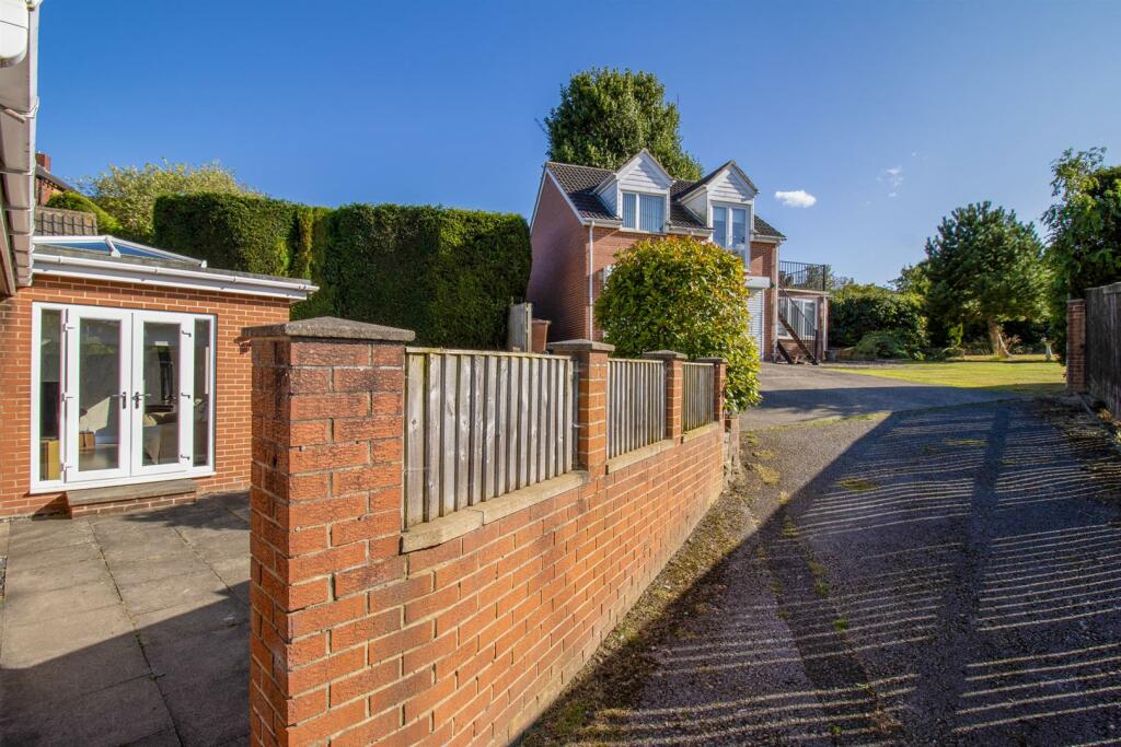 Property photo 21