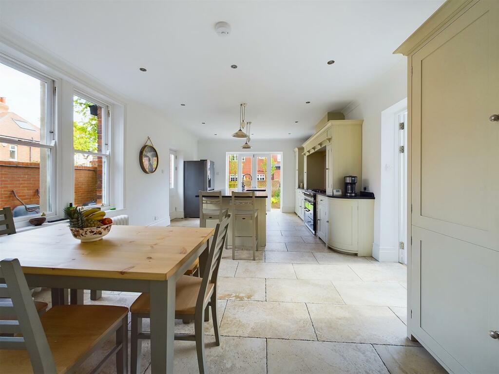 Property photo 23