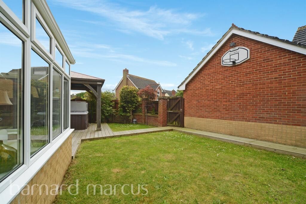 Property photo 11