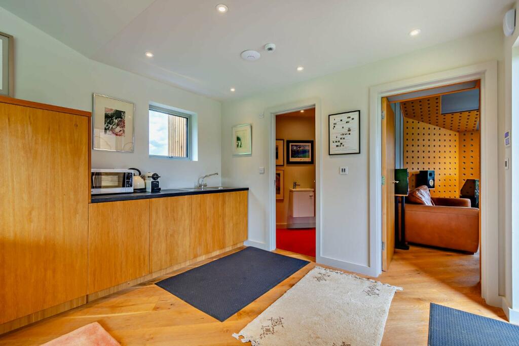 Property photo 26