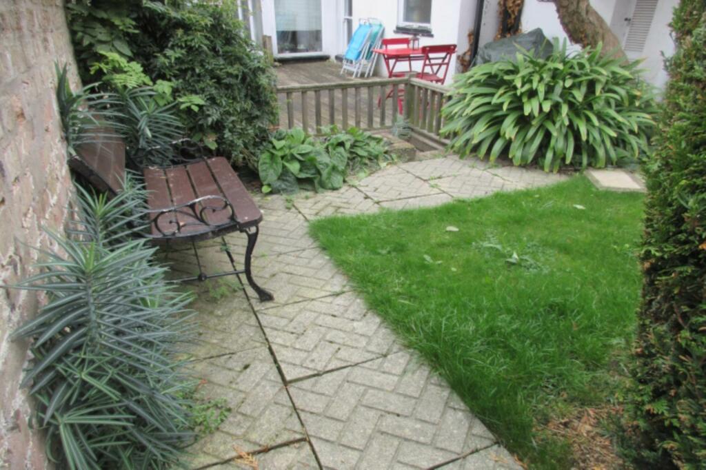 Property photo 12