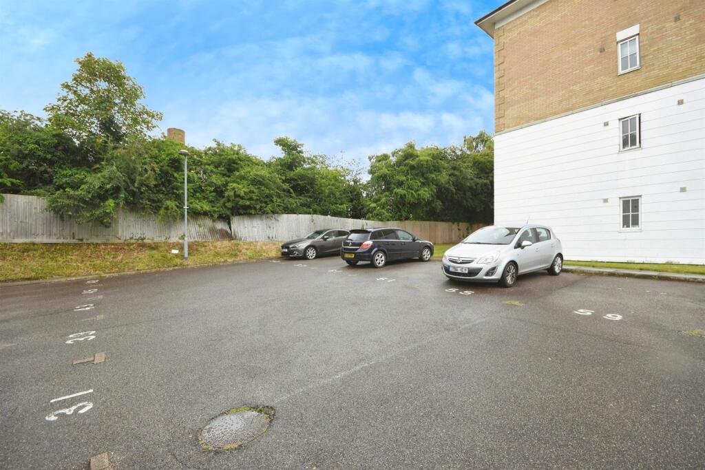 Property photo 16