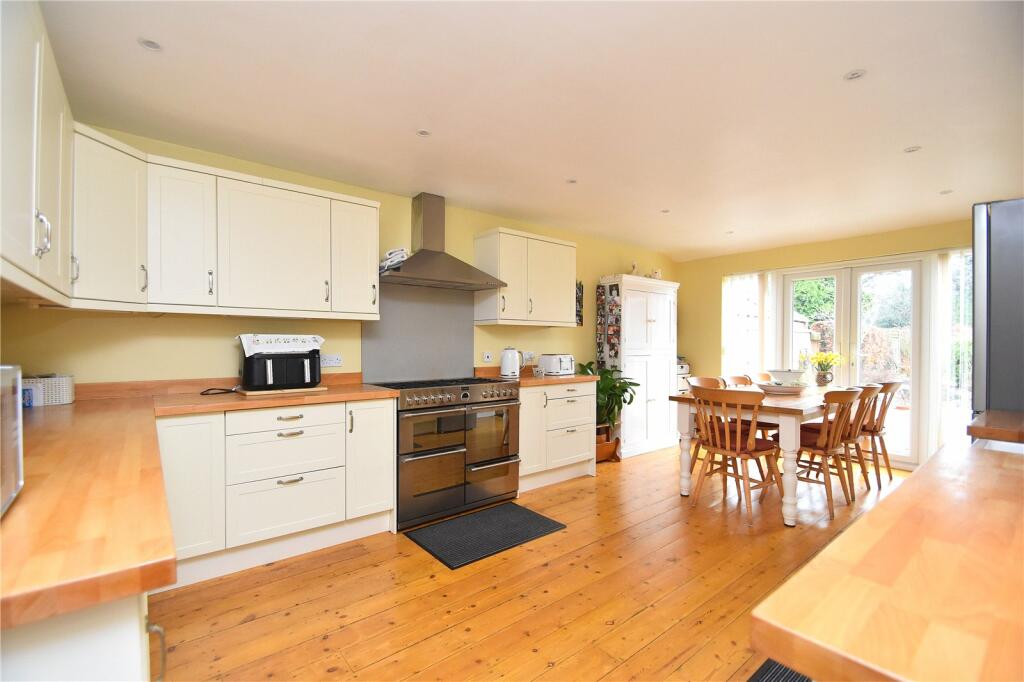 Property photo 47