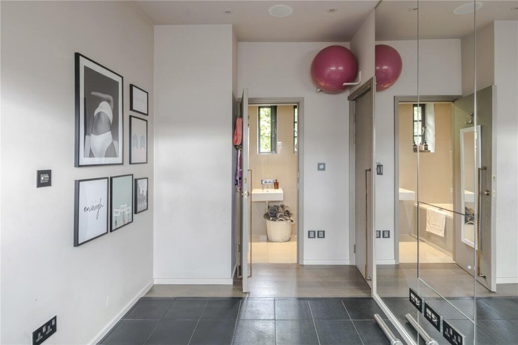 Property photo 22