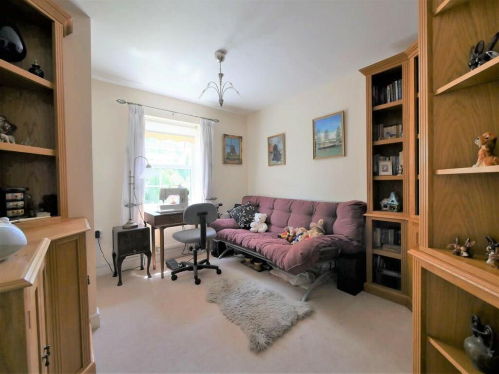 Property photo 35