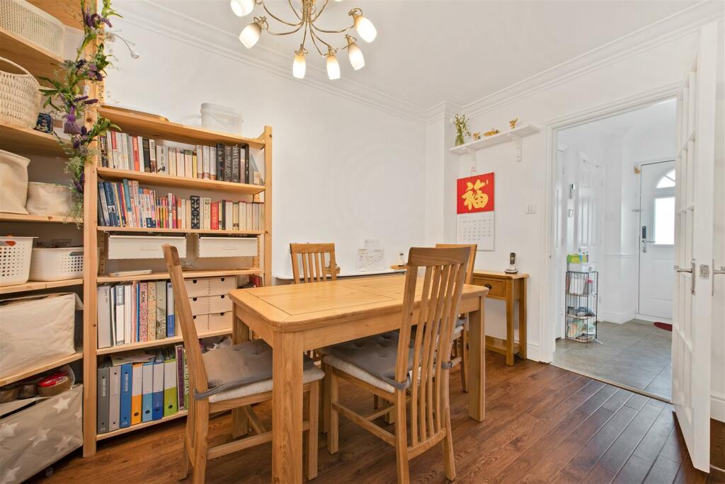 Property photo 28