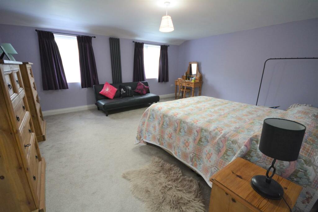 Property photo 32