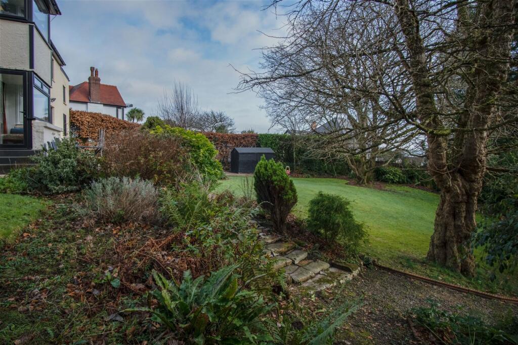 Property photo 24