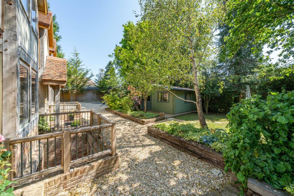 Property photo 16