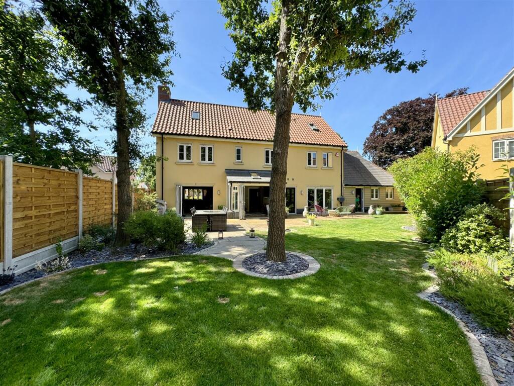 Property photo 24