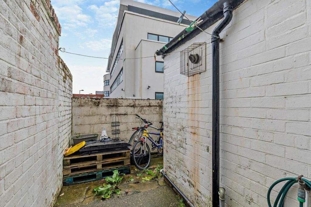 Property photo 14