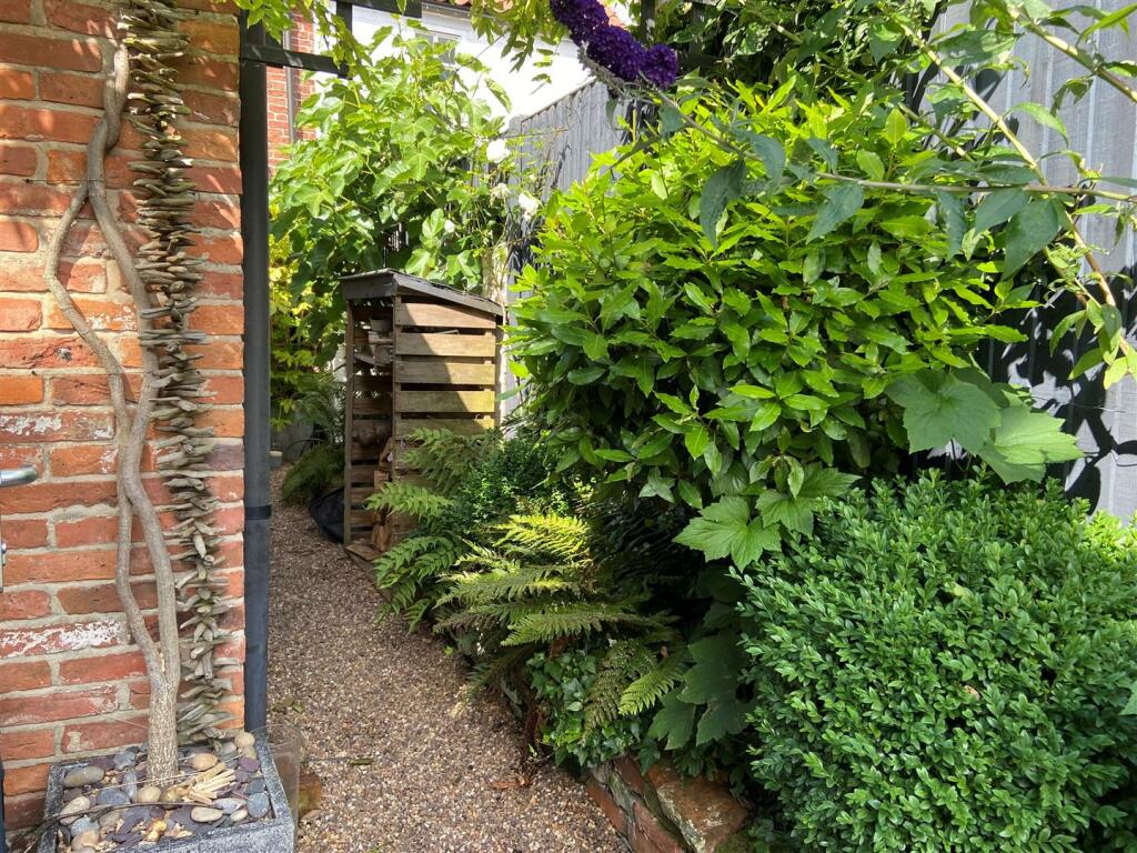 Property photo 24