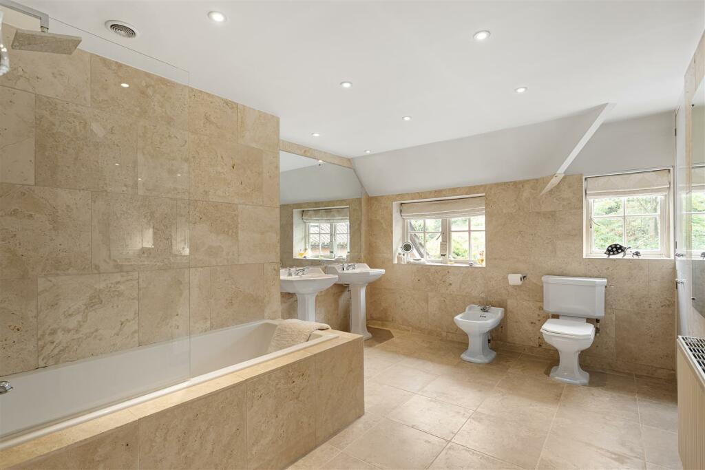 Property photo 17