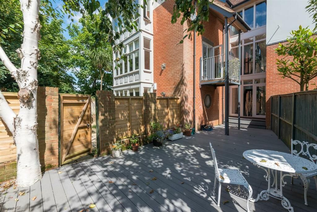 Property photo 15