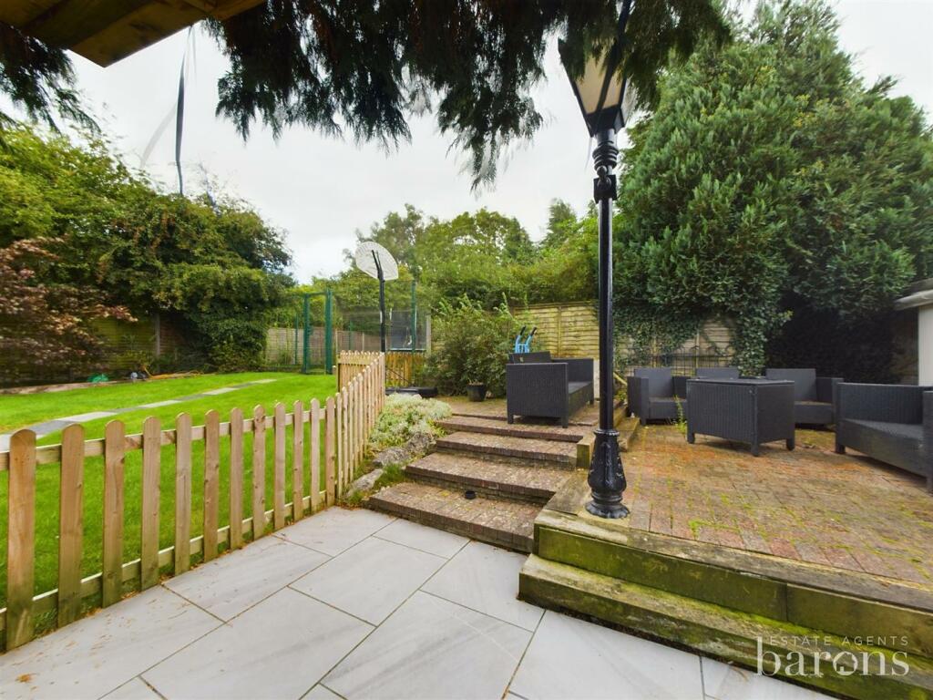 Property photo 33