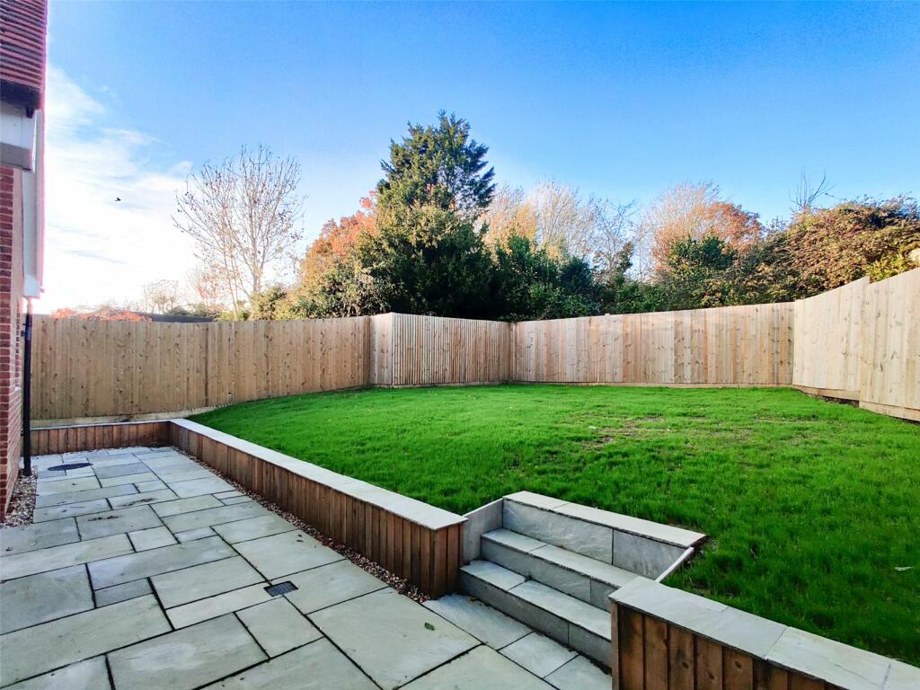 Property photo 37