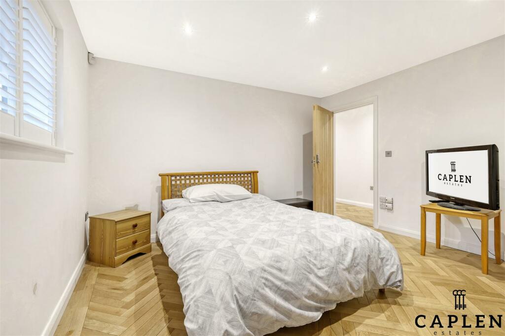 Property photo 29