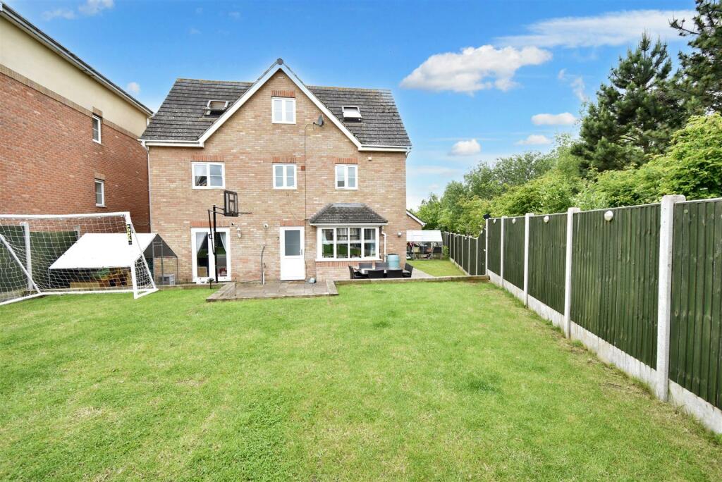 Property photo 25