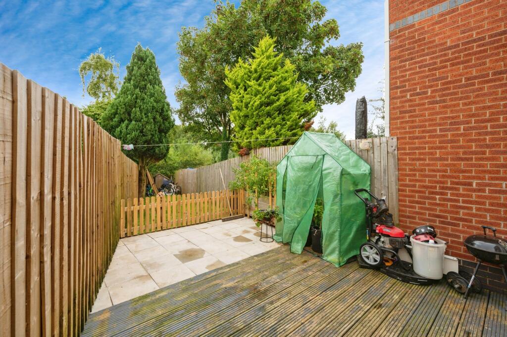 Property photo 30