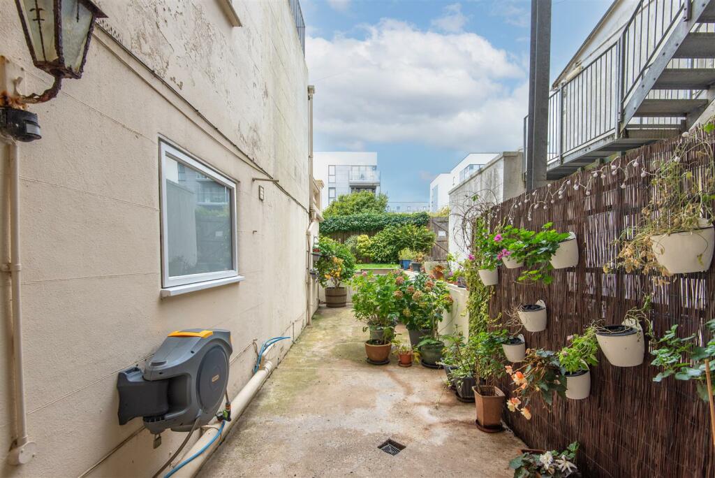 Property photo 18