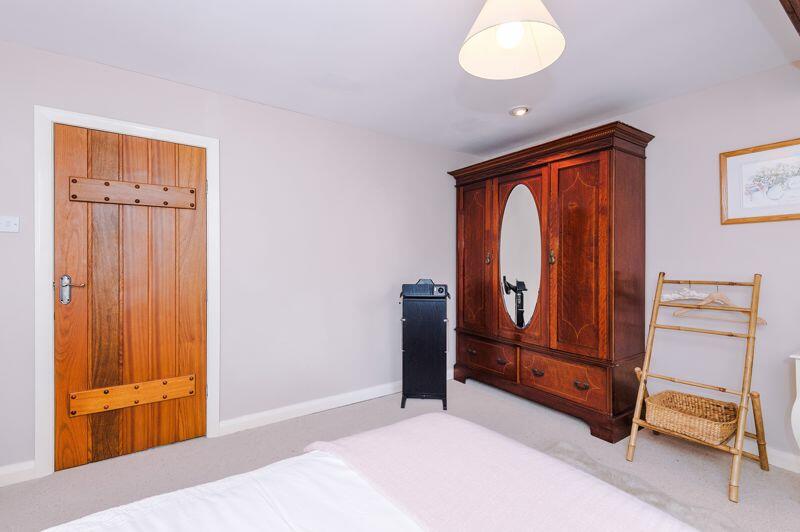 Property photo 33