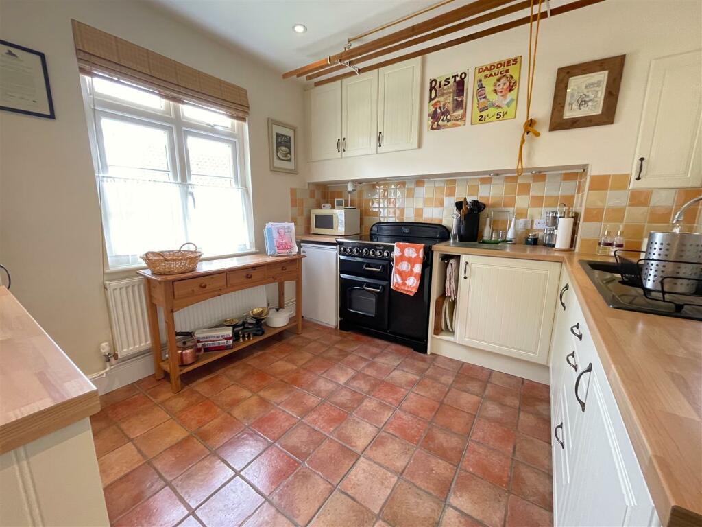 Property photo 12