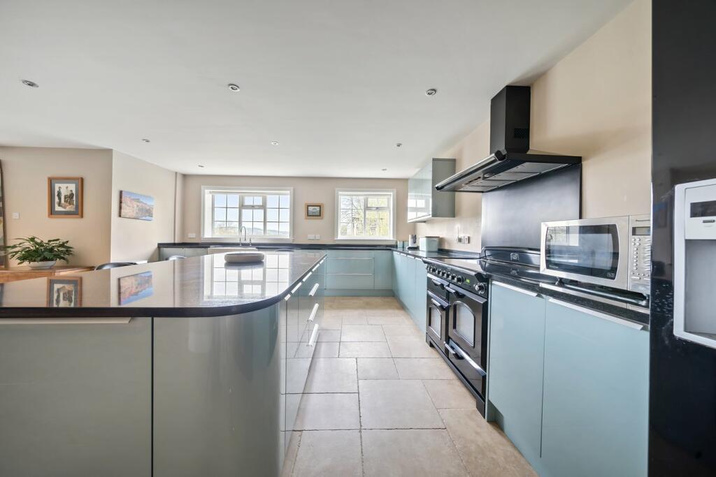 Property photo 48