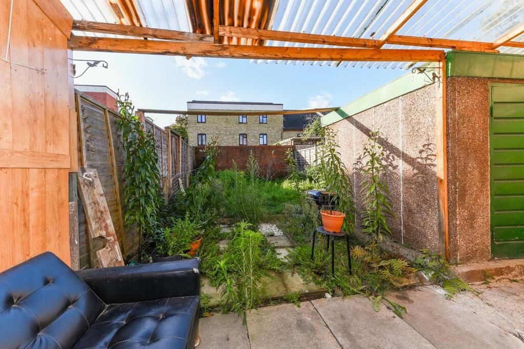 Property photo 8