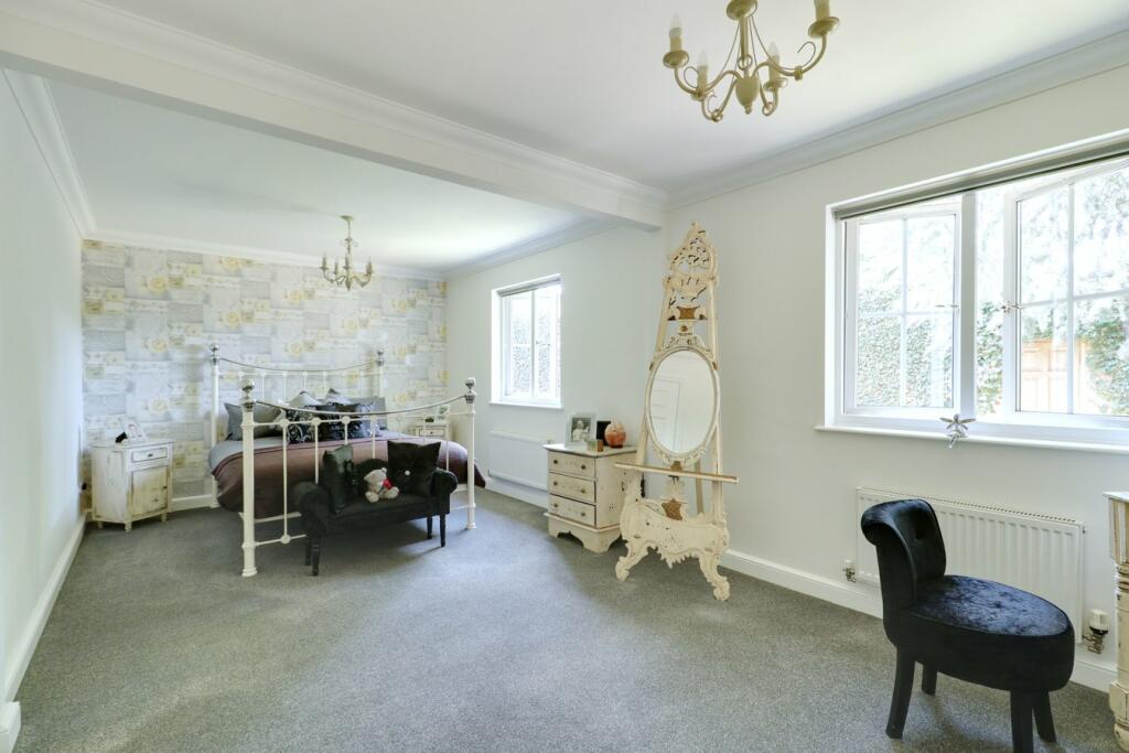 Property photo 37