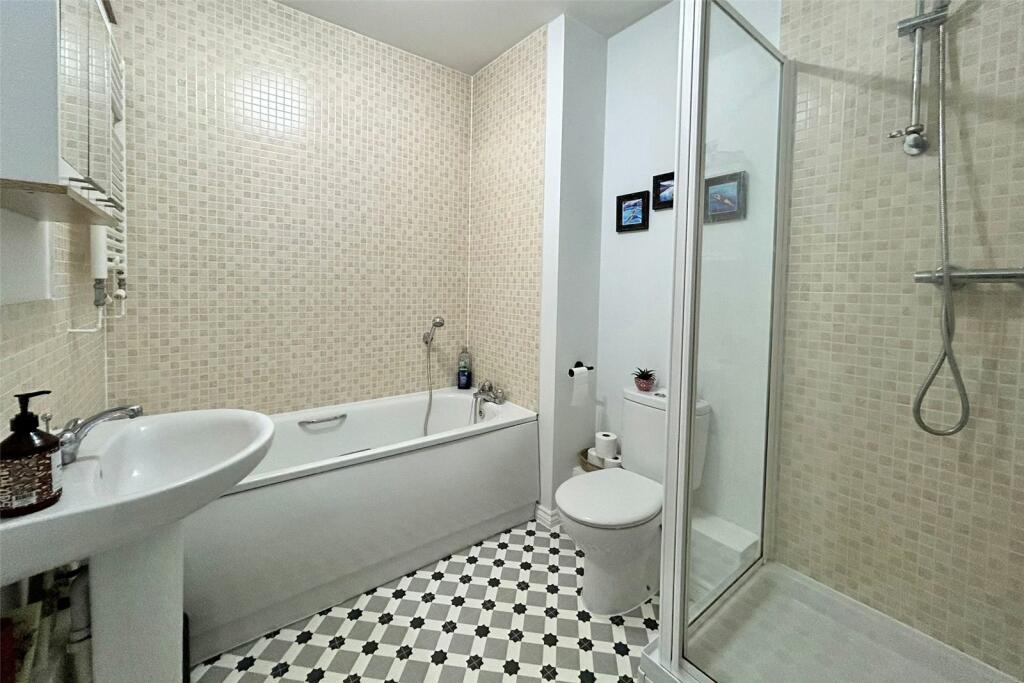 Property photo 18