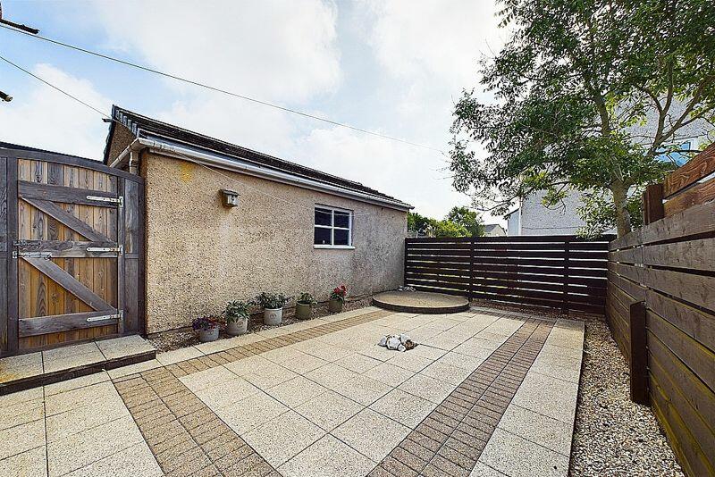 Property photo 28