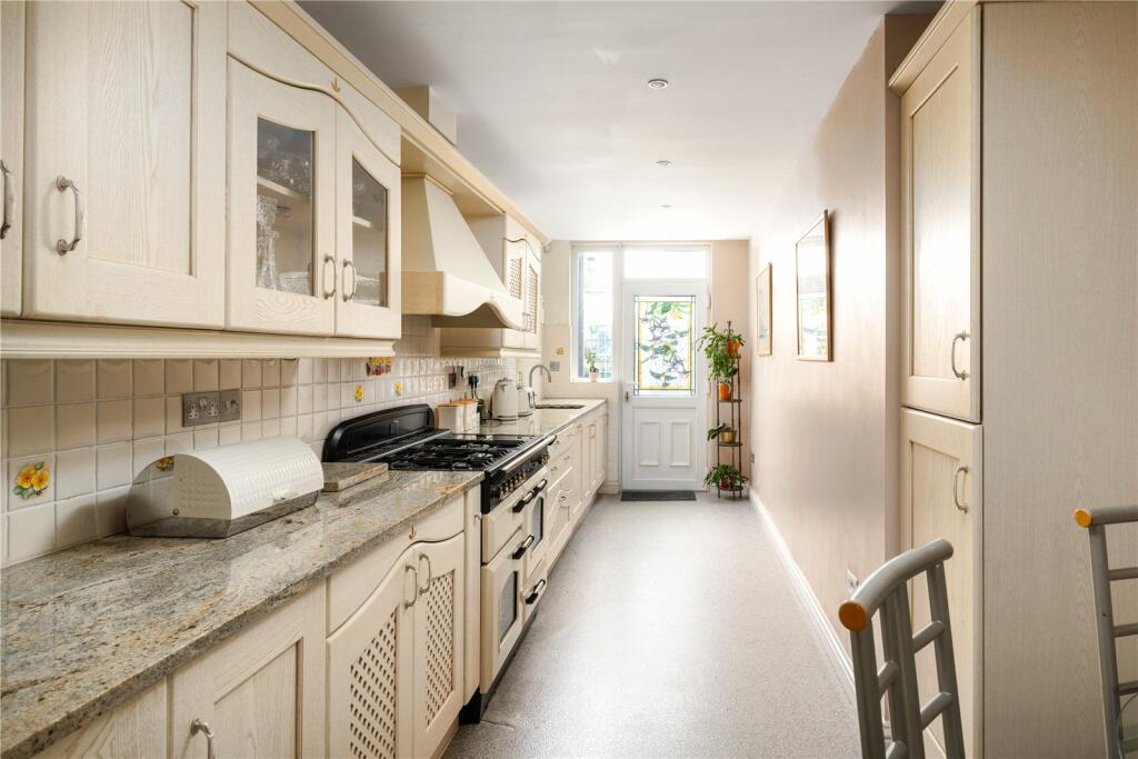 Property photo 25