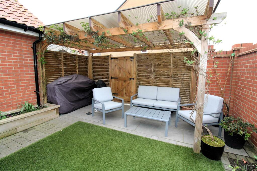 Property photo 35