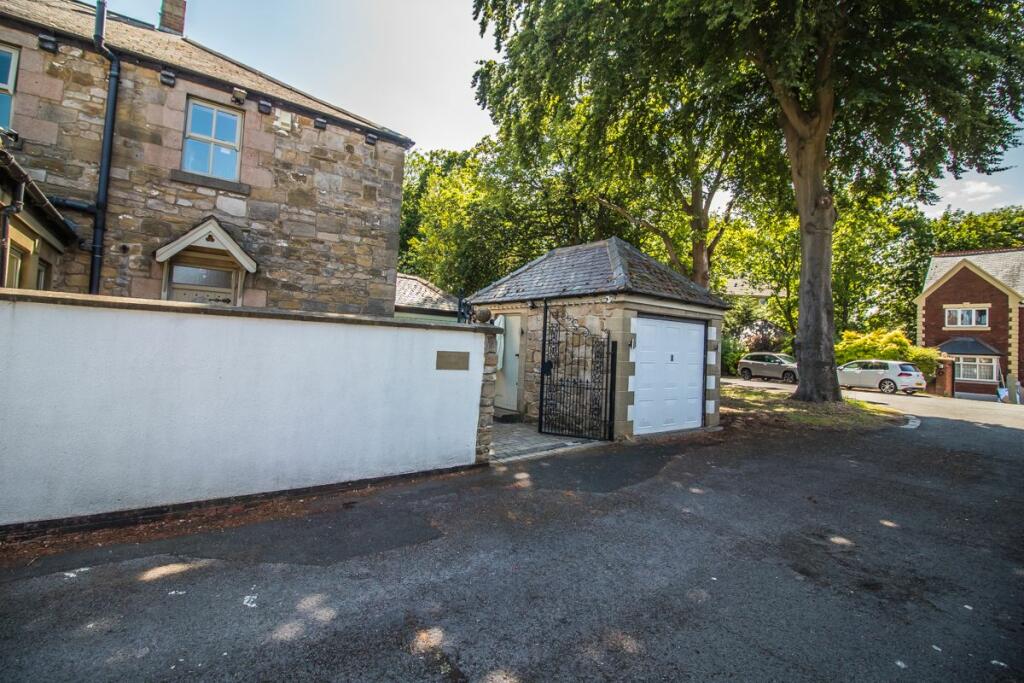 Property photo 22