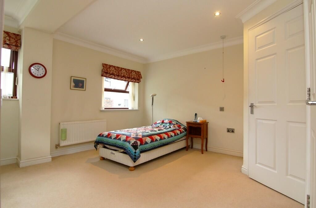 Property photo 15