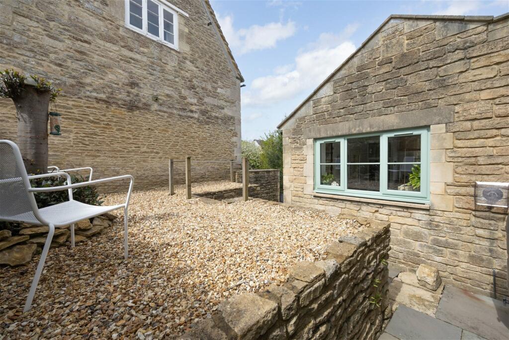 Property photo 18