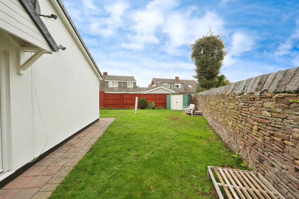 Property photo 33