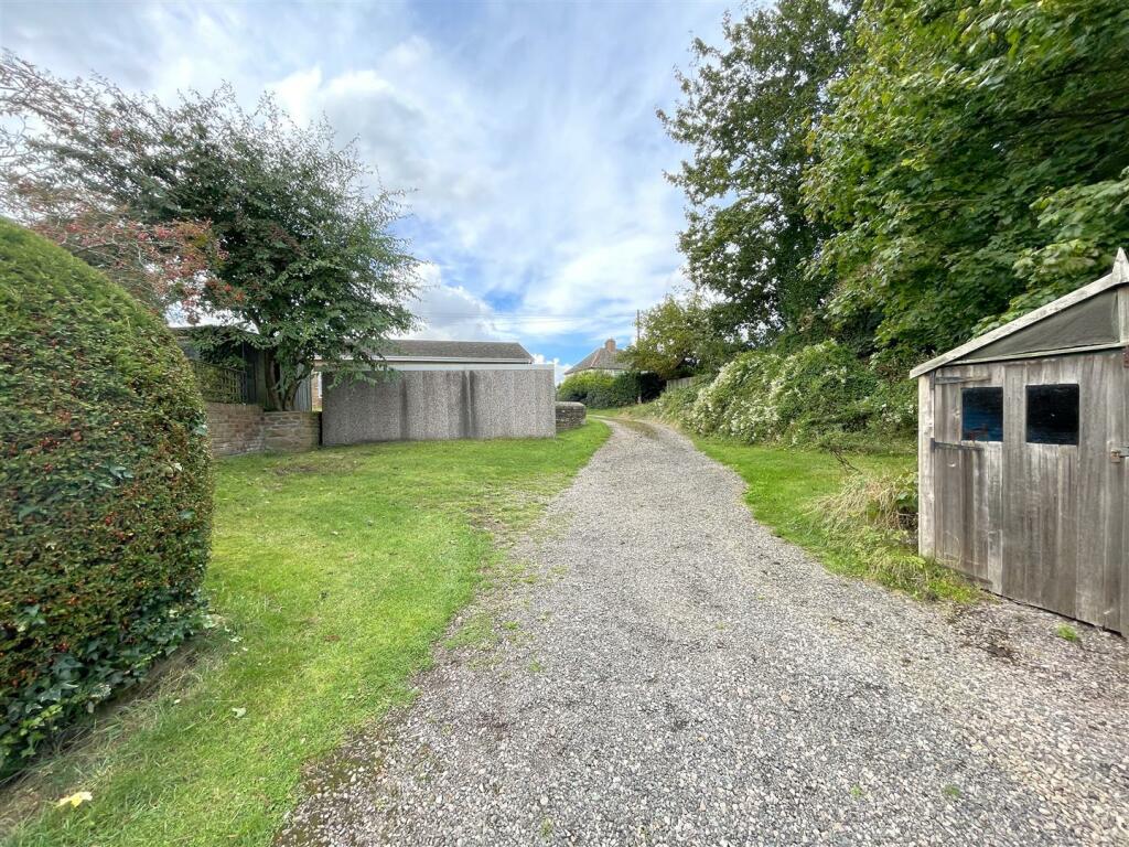 Property photo 24