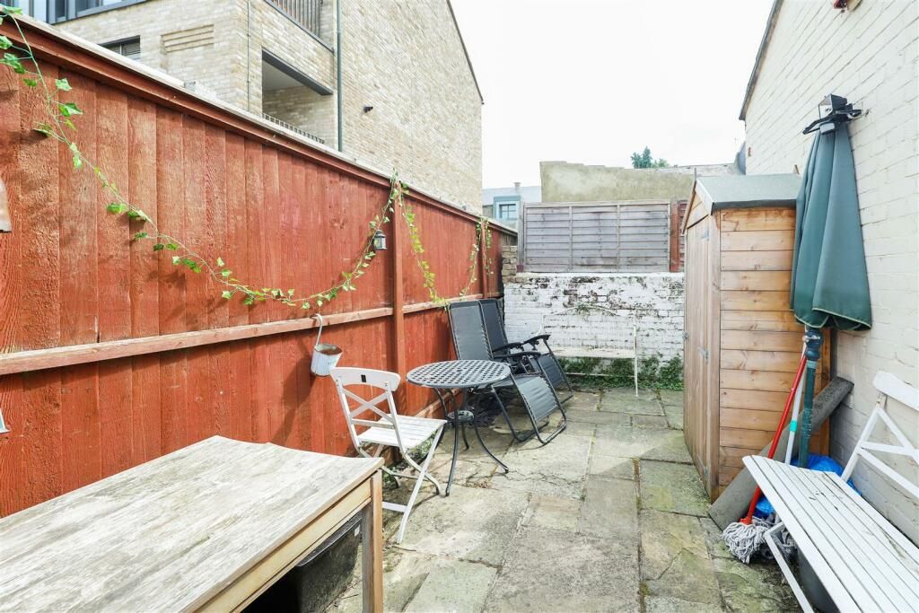 Property photo 8